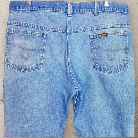 Vintage Distressed Jeans - Picture 4 of 5